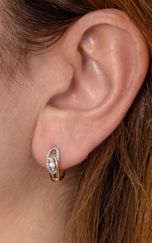 Shy Creation Huggies Diamond Earring