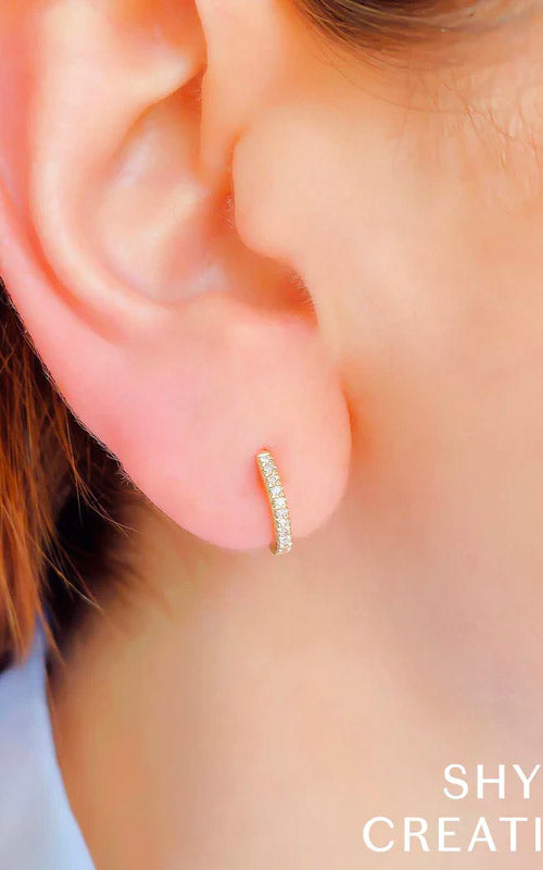 Shy Creation Hoop Diamond Earring