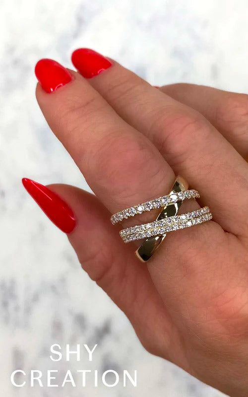 Shy Creation Sidestone 14K Yellow Gold Diamond Ring