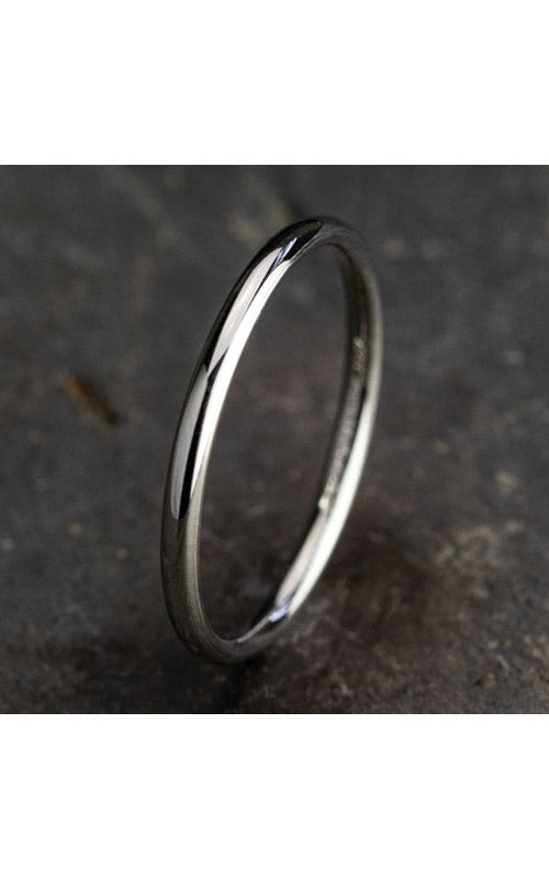 Benchmark Unisex Wedding Band