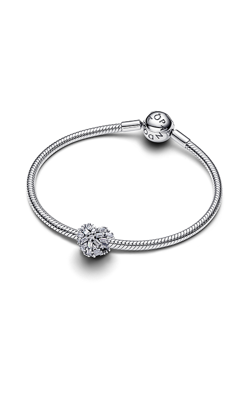 Pandora Sparkling Heart Charm