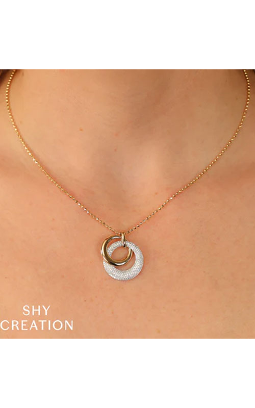 Shy Creation Circle Diamond Necklace