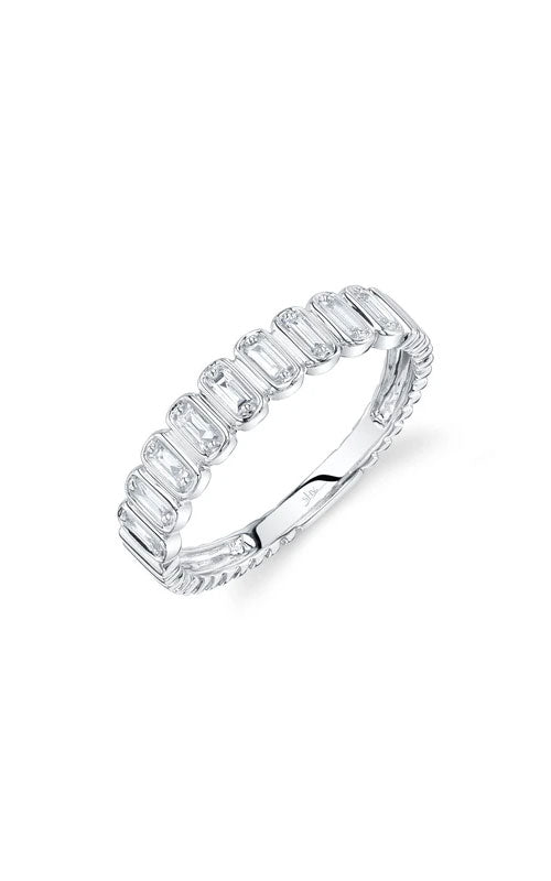 Shy Creation 14KW 0.23Ctw Baguette Diamond Band SC55028622