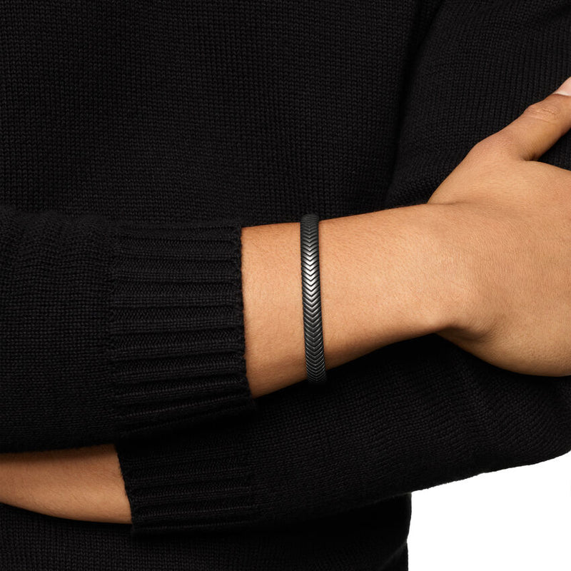 Chevron Cuff Bracelet in Titanium, 8mm