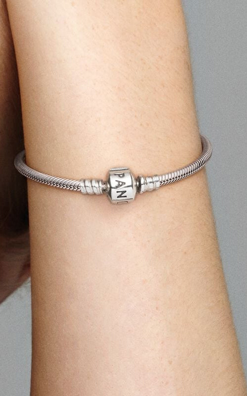 Pandora Moments Snake Chain Bracelet 590702HV-17