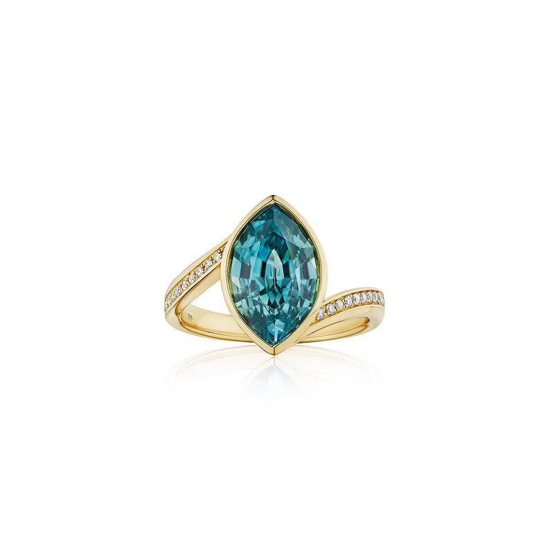 Ashley Lauren 14k Yellow Gold 5.25ct Blue Zircon and .11ctw Round Diamond Ring R1916/13675