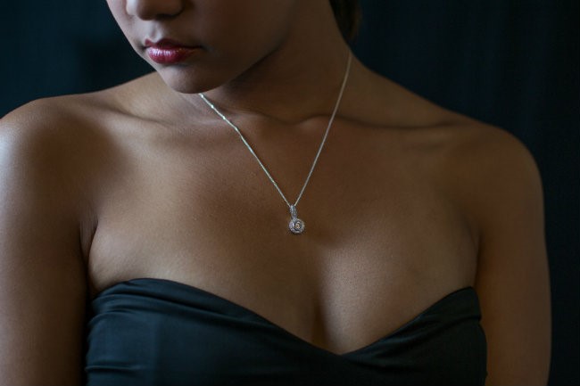 Sneak Peek: Diamond Necklaces